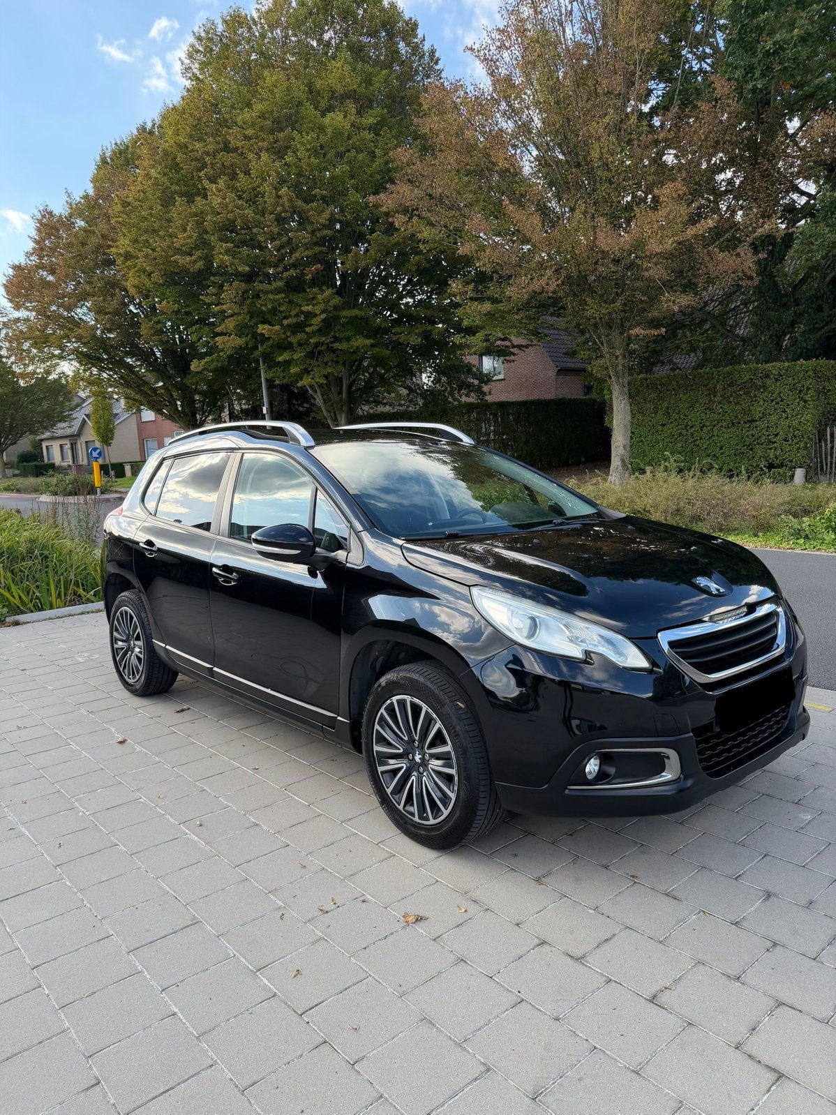 Peugeot 2008 1.2 benzine met 141.000km van 2016 goedgekeurd, Auto's, Bluetooth, Euro 6, Bedrijf, Te koop