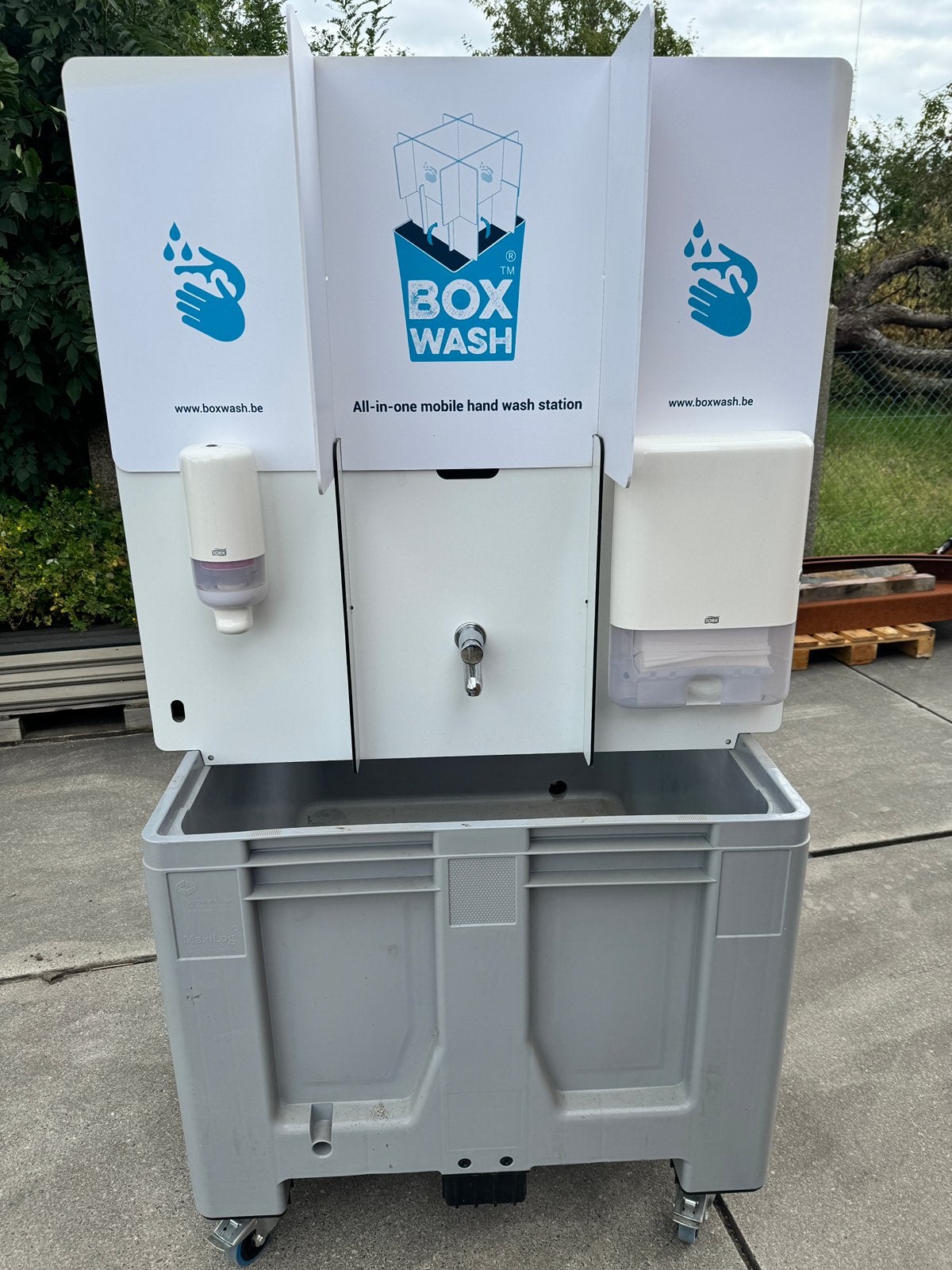 Caisse à palette 100x120cm fontaine de lavage avec 4 robinet, Caravanes & Camping, Accessoires de camping, Enlèvement ou Envoi
