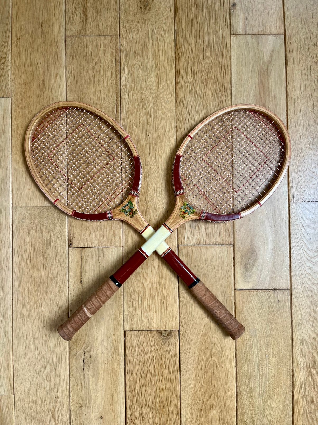 Paar vintage JONES Flying Eagle tennisrackets, Sport en Fitness, Badminton, Ophalen, Gebruikt, Racket(s)