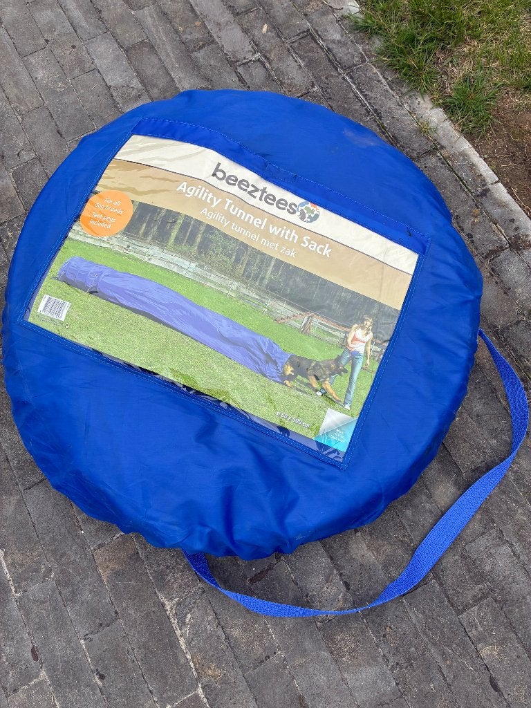 Agility tunnel om door te lopen, stokken om tussen te lopen, Animaux & Accessoires, Accessoires pour chiens, Enlèvement, Utilisé