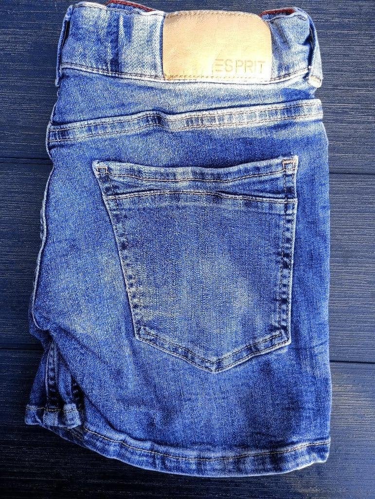 Korte blauwe jeans short Esprit maat 146, Enfants & Bébés, Vêtements enfant | Taille 146, Pantalon, Garçon, Enlèvement ou Envoi