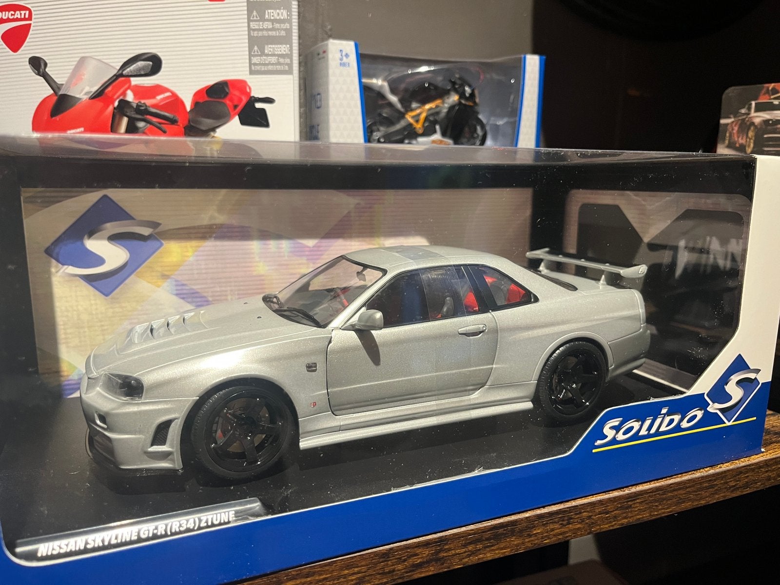 Nissan Skyline R34 GTR Z tune, Enlèvement, Comme neuf, Solido