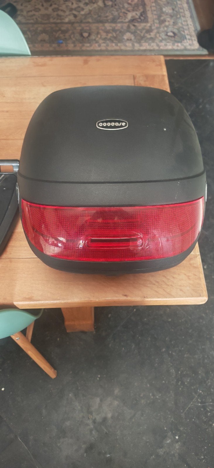 Back box for brommer/motorbike, Motoren, Accessoires | Koffers en Tassen, Ophalen