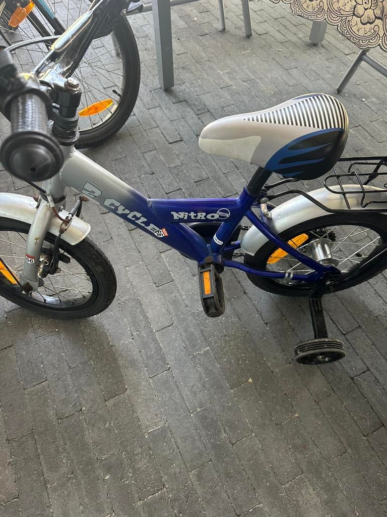 Kinderfiets met zijwieltjes inch 14, Fietsen en Brommers, Ophalen, Zo goed als nieuw, Zijwieltjes