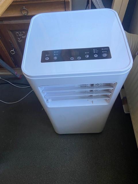 Climatisation sur roulettes pour l'intérieur de la maison, Electroménager, Comme neuf, Minuterie, Climatiseur mobile, Refroidissement et Déshumidification
