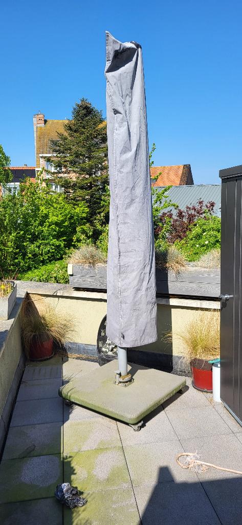parasol, Ophalen, Verstelbaar, Zo goed als nieuw, Parasolvoet