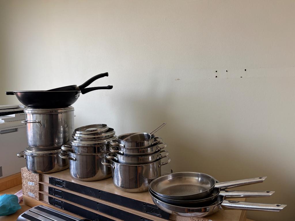 Ensemble de casseroles et poêles, Inox, Plaque céramique, Enlèvement, Utilisé