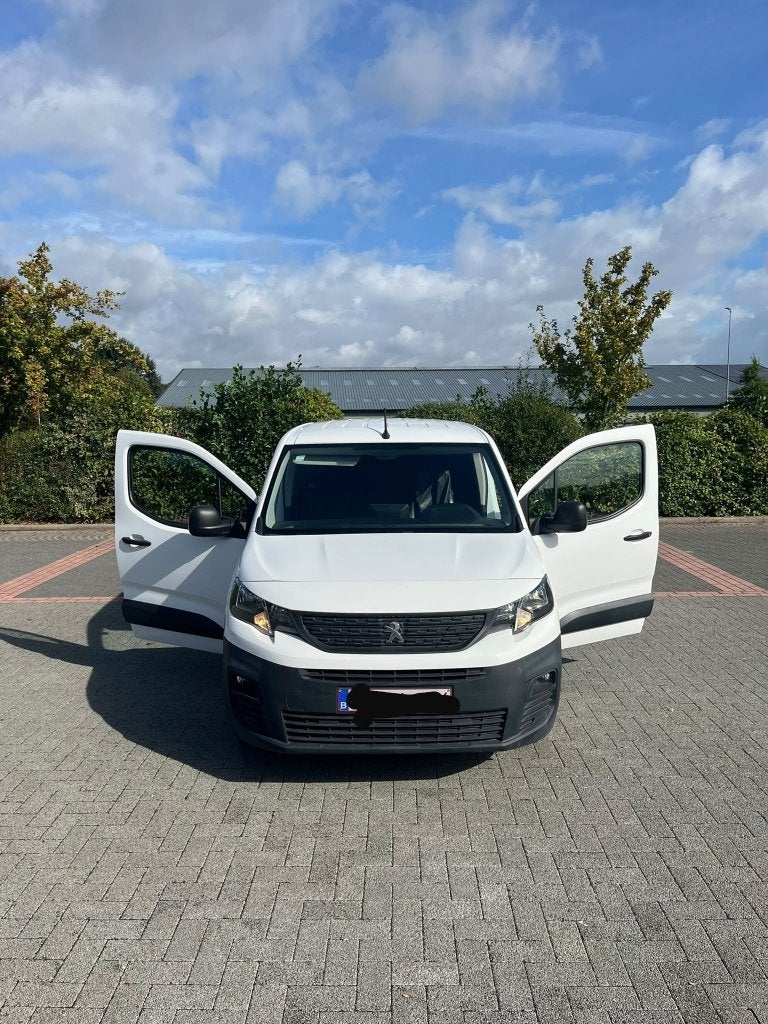 Bestelwagen lichte vracht, 4 deurs, Euro 6, Wit, Particulier