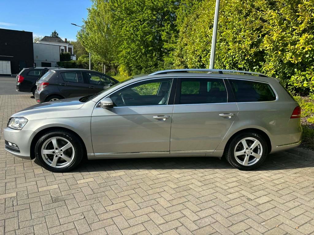 Passat break 1.6 tdi 230 000 klm 2014 tres propre, Achat, Entreprise, Boîte manuelle, Noir