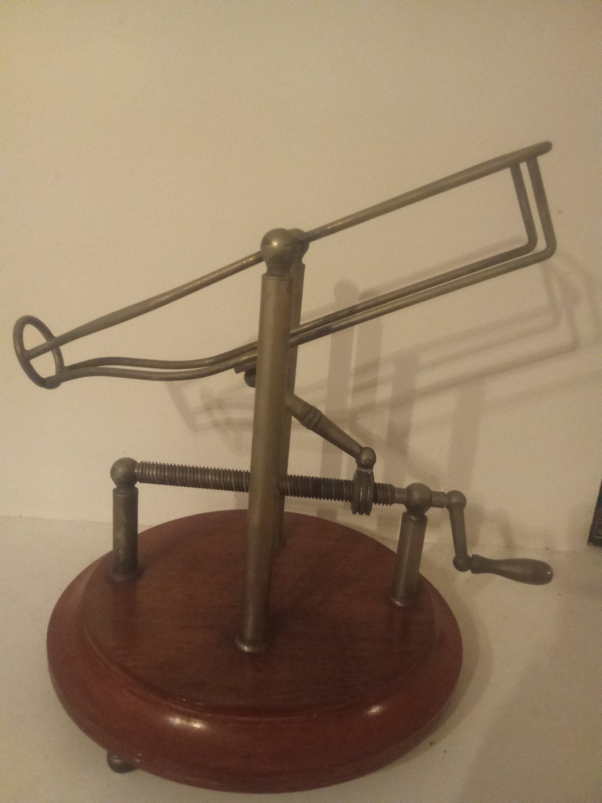 Décanteur à manivelle, Enlèvement