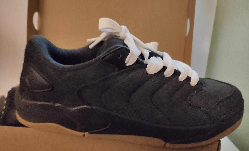 Schoenen, Zwart, Nieuw, Ophalen of Verzenden, Sneakers