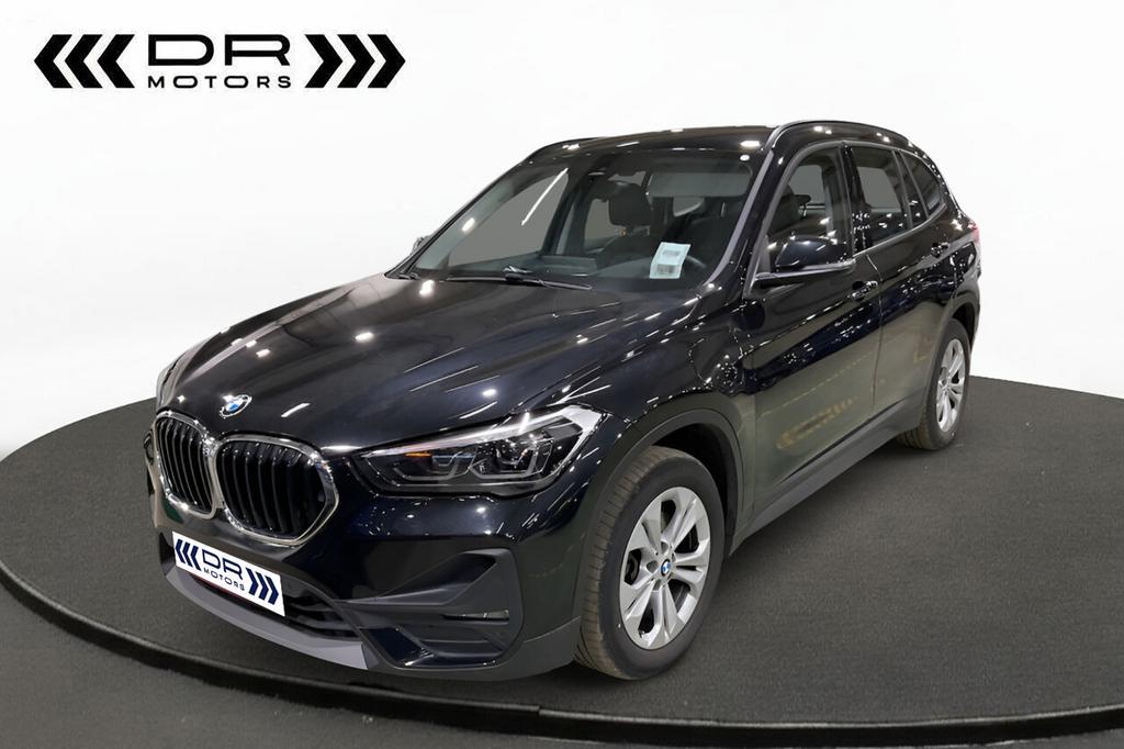 BMW X1 25E X DRIVE - 57 KM ELECTRIC - HEAD UP - CAMERA - PA, Auto's, BMW, 0 kg, Zwart, Bedrijf, 5 zetels