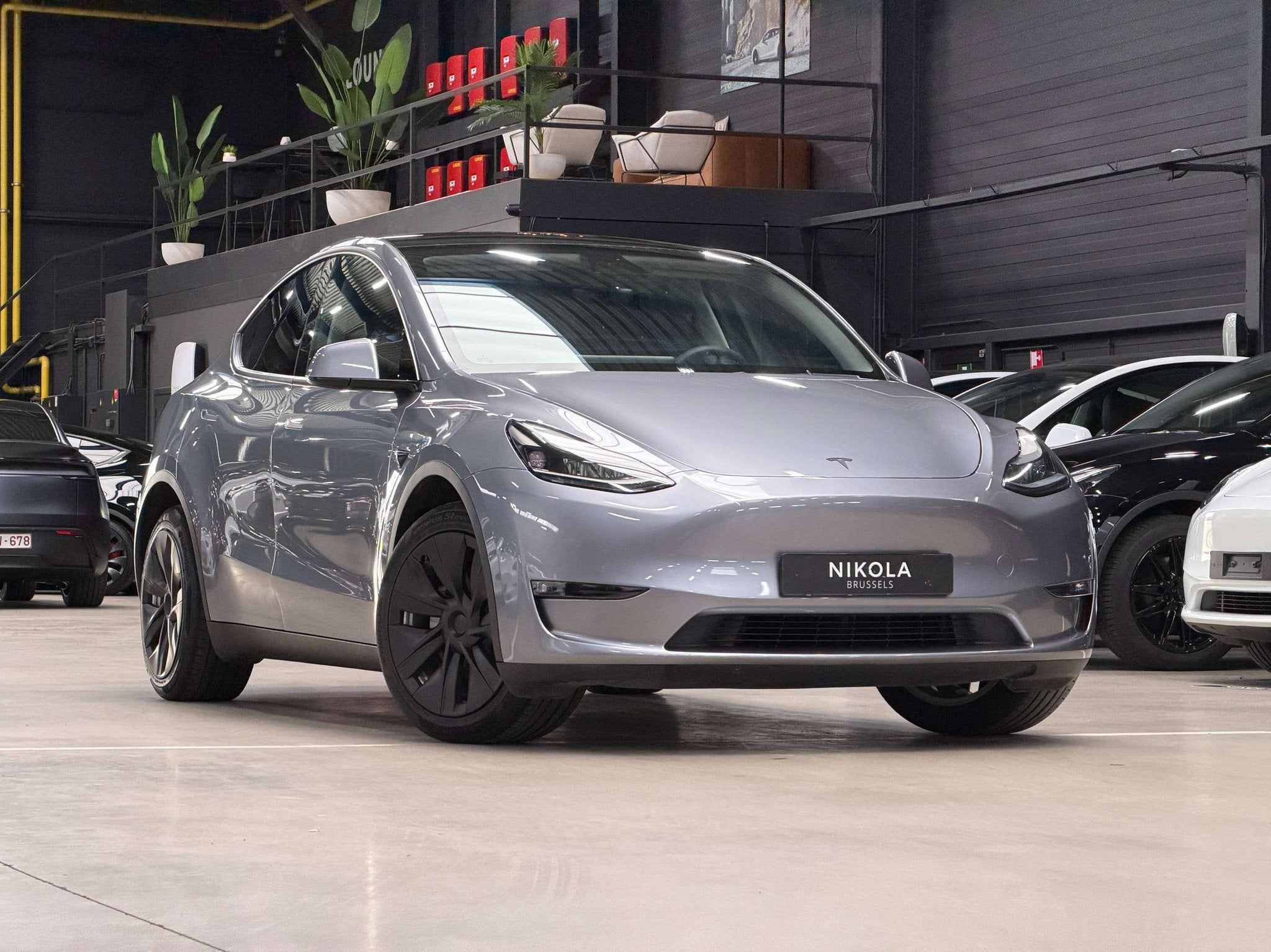 Tesla Model Y Model Y LONG RANGE AWD - ENHANCED AP - TOW HOO, Auto's, Tesla, Zwart, 5 zetels, SUV of Terreinwagen, Zilver of Grijs