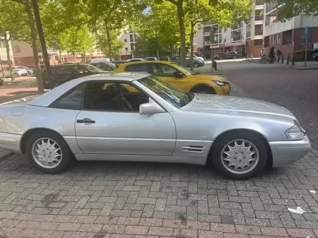Mercedes-SL500  cabriolet R129 uit 1995, Auto's, Cabriolet, Particulier, Onderhoudsboekje, Te koop
