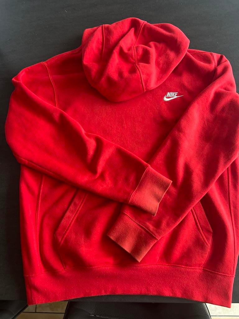 Nike trui, Ophalen, Zo goed als nieuw