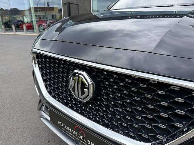 MG EHS PHEV 1.5 Turbo Luxury/Pano/Leder/Full!, Automaat, 159 pk, Overige brandstoffen, Zwart