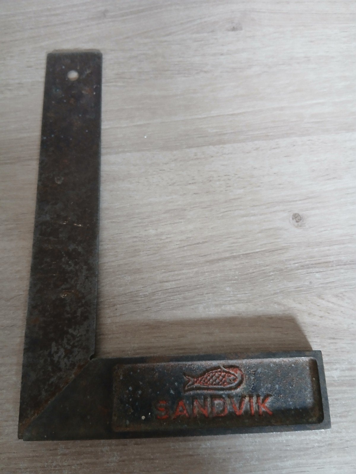 antieke winkelhaak  SANDVIC  5€, Ophalen