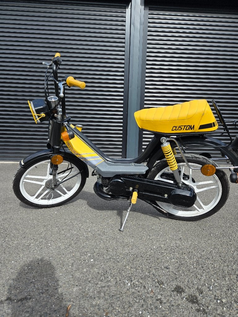 Honda camino custom avec papier cu, Vélos & Vélomoteurs, Vélomoteurs & Scooters bridés, Autres marques, Enlèvement ou Envoi, Comme neuf