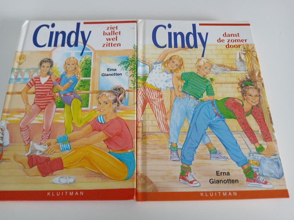 Set 2 meisjesboeken cindy, Ophalen of Verzenden, Zo goed als nieuw, Erna gianotten