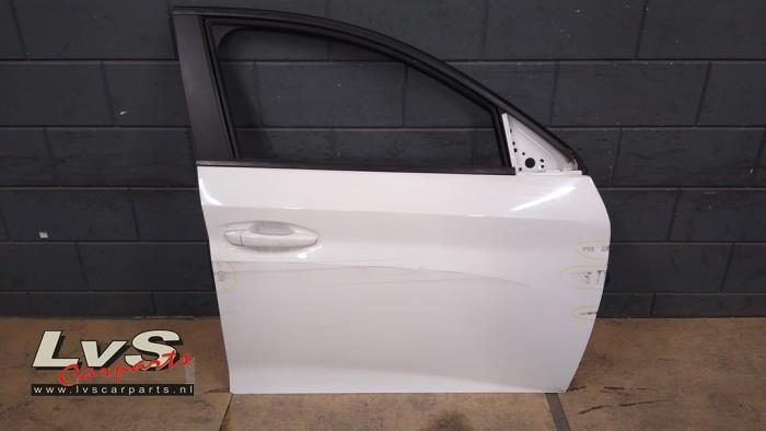 Portier 4Deurs rechts-voor van een Peugeot 208 (EWP), Gebruikt, -, Deur, -