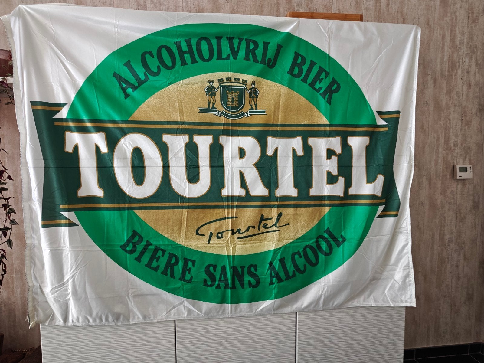grote vlag Tourtel, Verzamelen, Biermerken, Ophalen