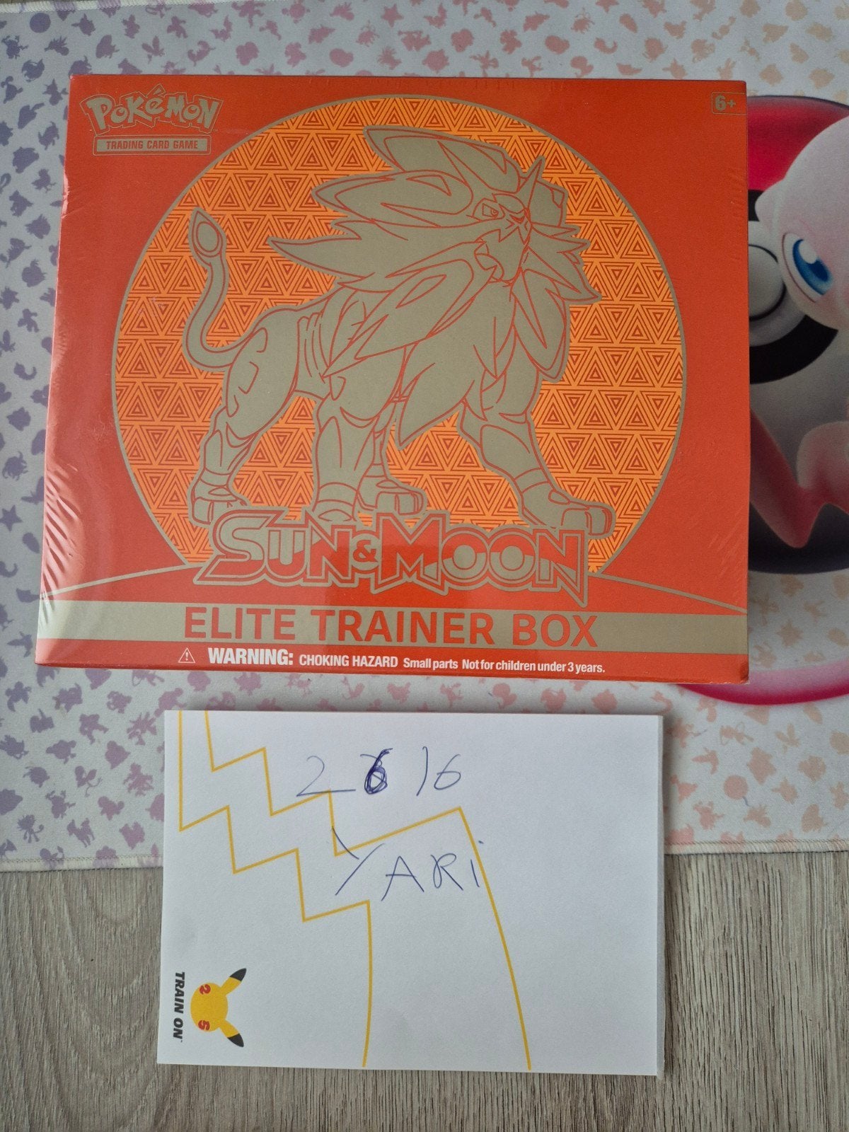 Sun & moon elite trainer box, Enlèvement ou Envoi, Neuf