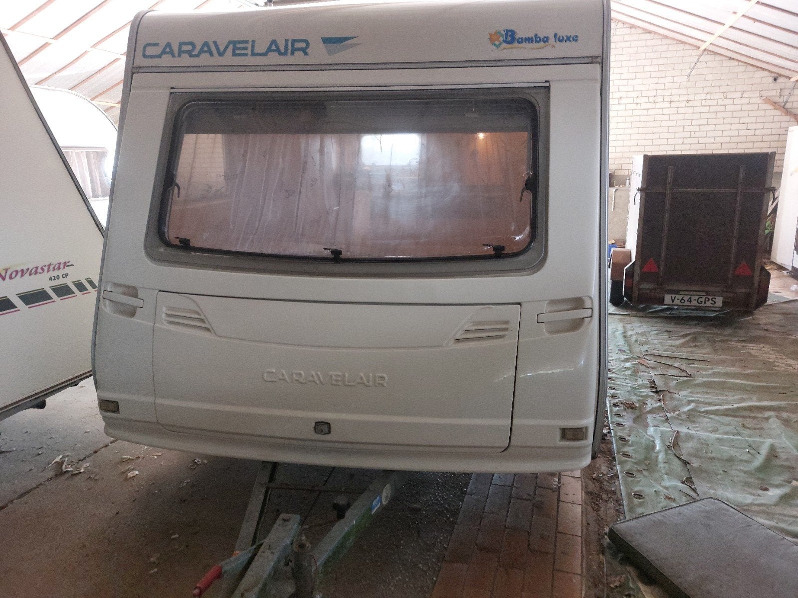 tk caravelair bamba de luxe. bj 2000., Caravans en Kamperen, Particulier, Koelkast, Caravelair