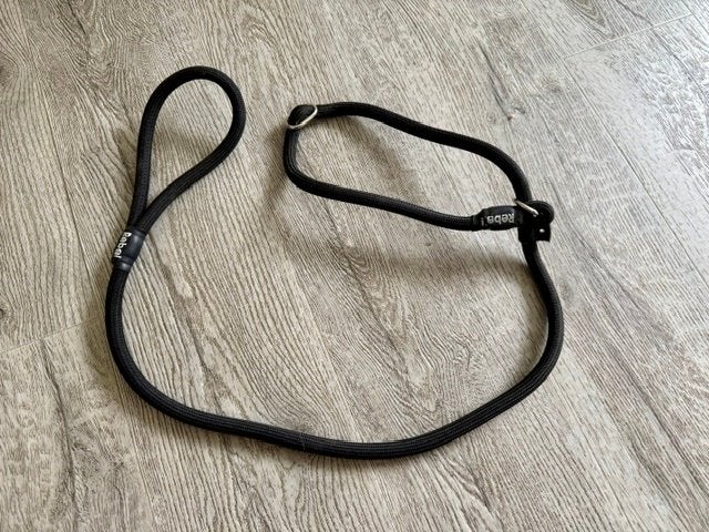 Ligne d'entraînement/de retriever Rebel Petz noire - 140 cm, Enlèvement ou Envoi, Utilisé
