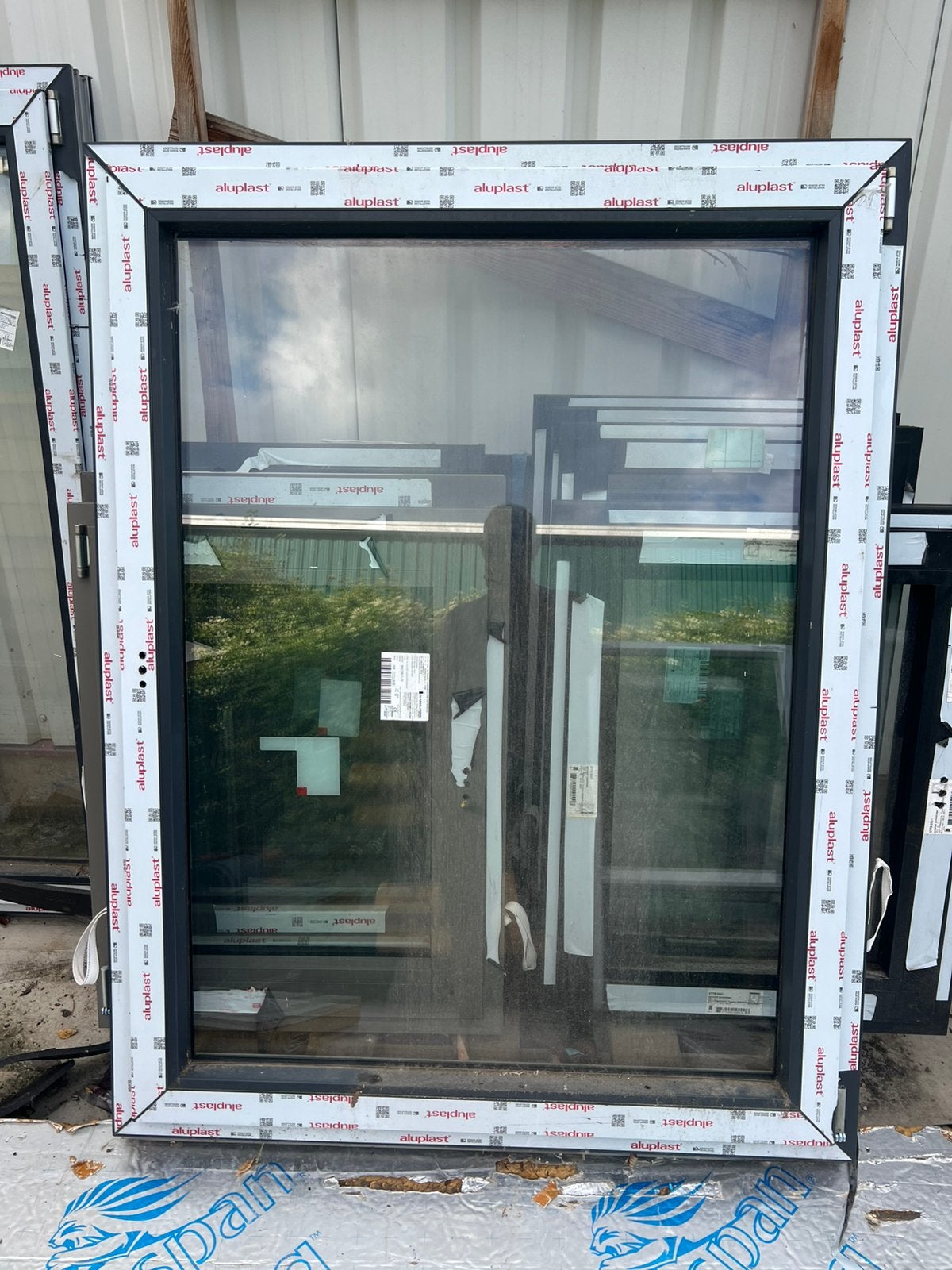 Fenêtre oscillant battant gris 2 faces 1m16x1m50 200€, Enlèvement, Comme neuf