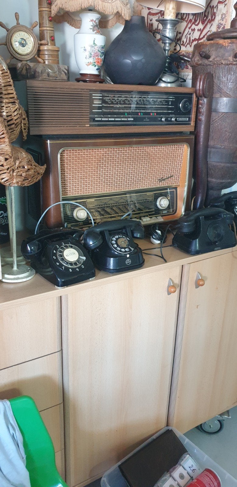vintage Blaupunkt radio, specifiek het "Virginia" model., Enlèvement