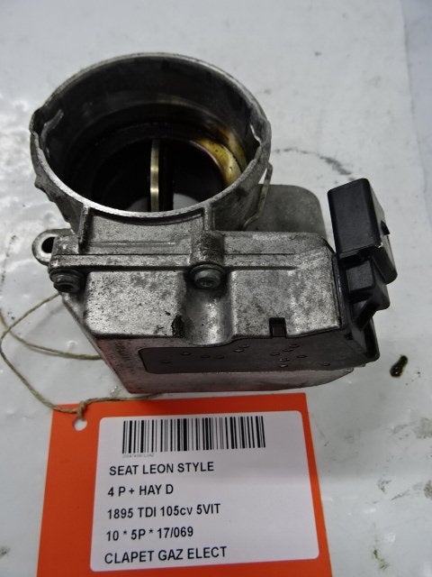 BOITIER PAPILLON Seat Leon (1P1) (03G126063), Seat Deutschland GmbH, Service@seat.de, Utilisé, Seat