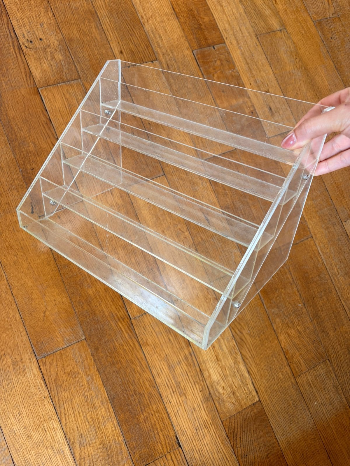 présentoir en plexiglas transparent 5 niveaux, Huis en Inrichting, Woonaccessoires | Krantenbakken en Lectuurbakken, Zo goed als nieuw