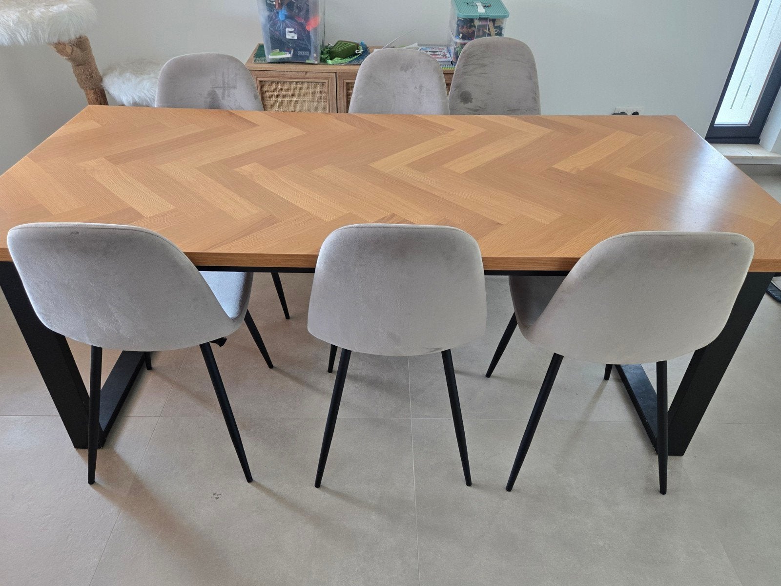 Eettafel met of zonder stoelen, Enlèvement