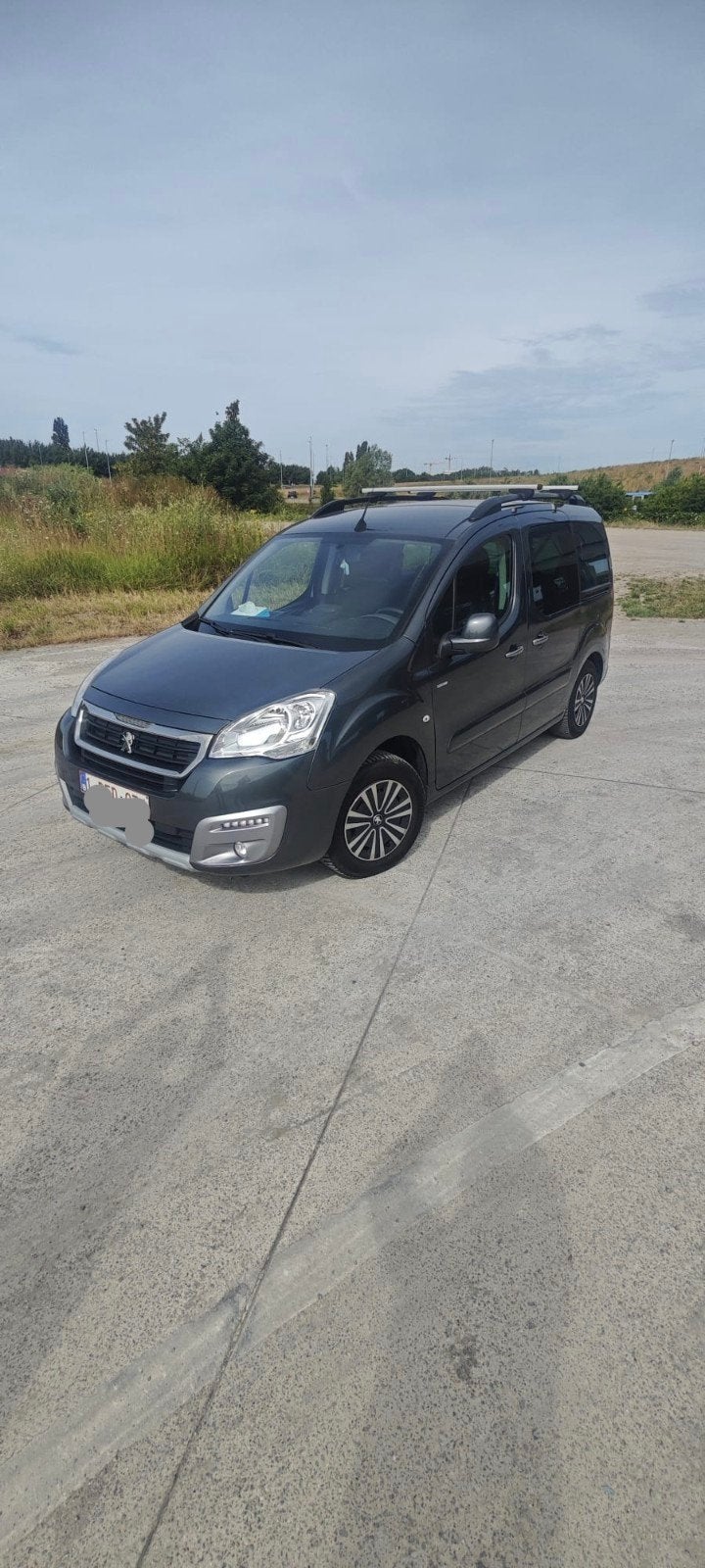 PEUGEOT PARTNER TEPEE 1.2CC, Auto's, Peugeot, Particulier, Partner, ABS, Airconditioning, Bluetooth, Boordcomputer, Centrale vergrendeling