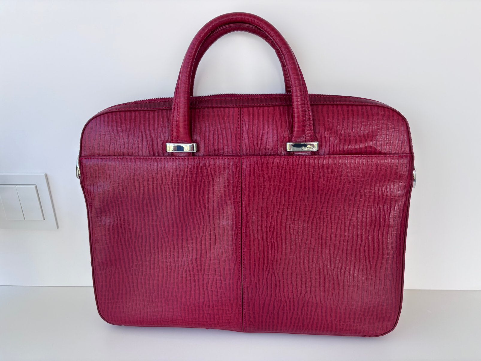 Lederen tas voor laptop, Ophalen, Zo goed als nieuw, Rood, Schouderband