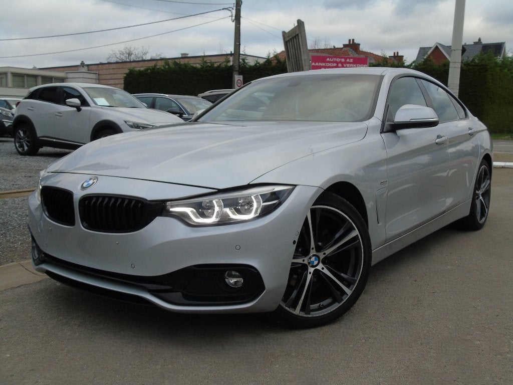 BMW 418dA Gran Coupe Sport Line*Apple Carplay*Xenon*AUTOMAAT, Auto's, BMW, Leder, 5 deurs, Dealer onderhouden, Lichtsensor