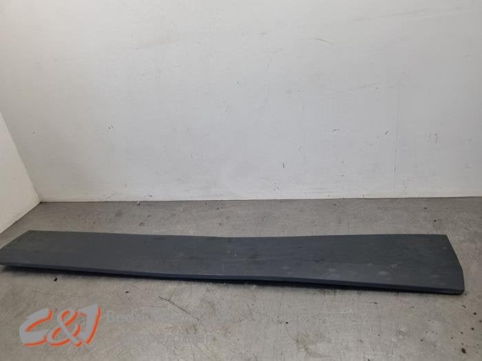 Sierstrip van een Volkswagen Crafter, Gebruikt, -, Volkswagen, -