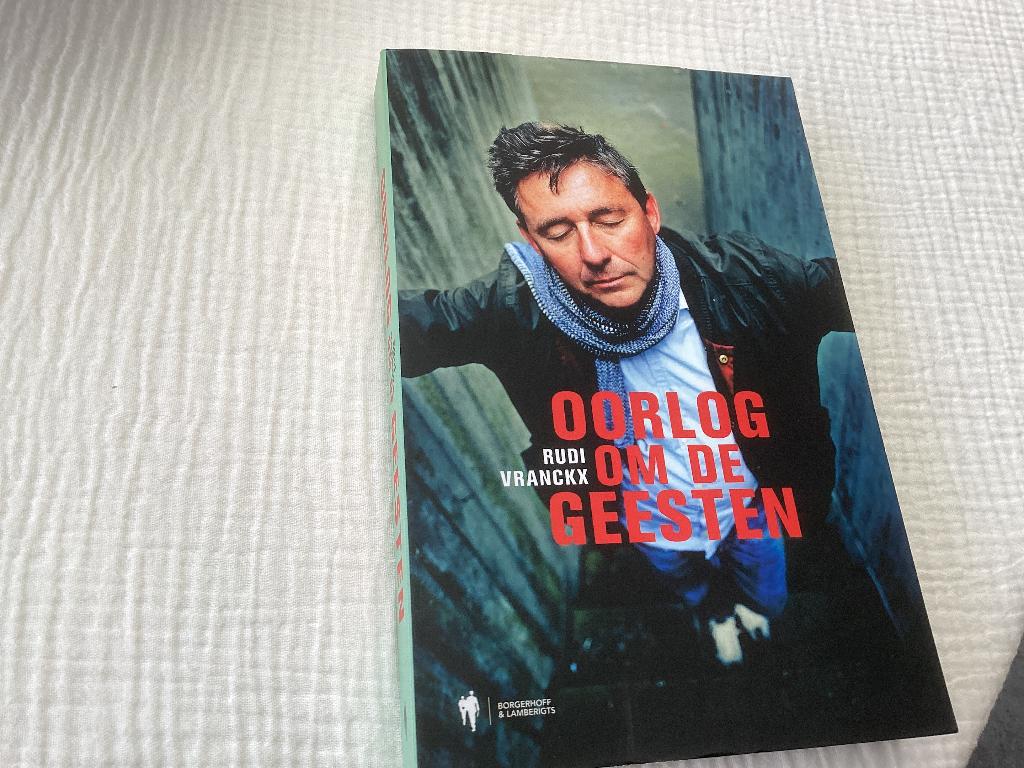Oorlog om de geesten. RUDI Vranckx, Ophalen of Verzenden, 20e eeuw of later, Zo goed als nieuw