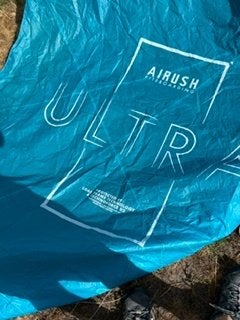 airush ultra v3 9m zgst, Sports nautiques & Bateaux, Enlèvement, Comme neuf, Kite