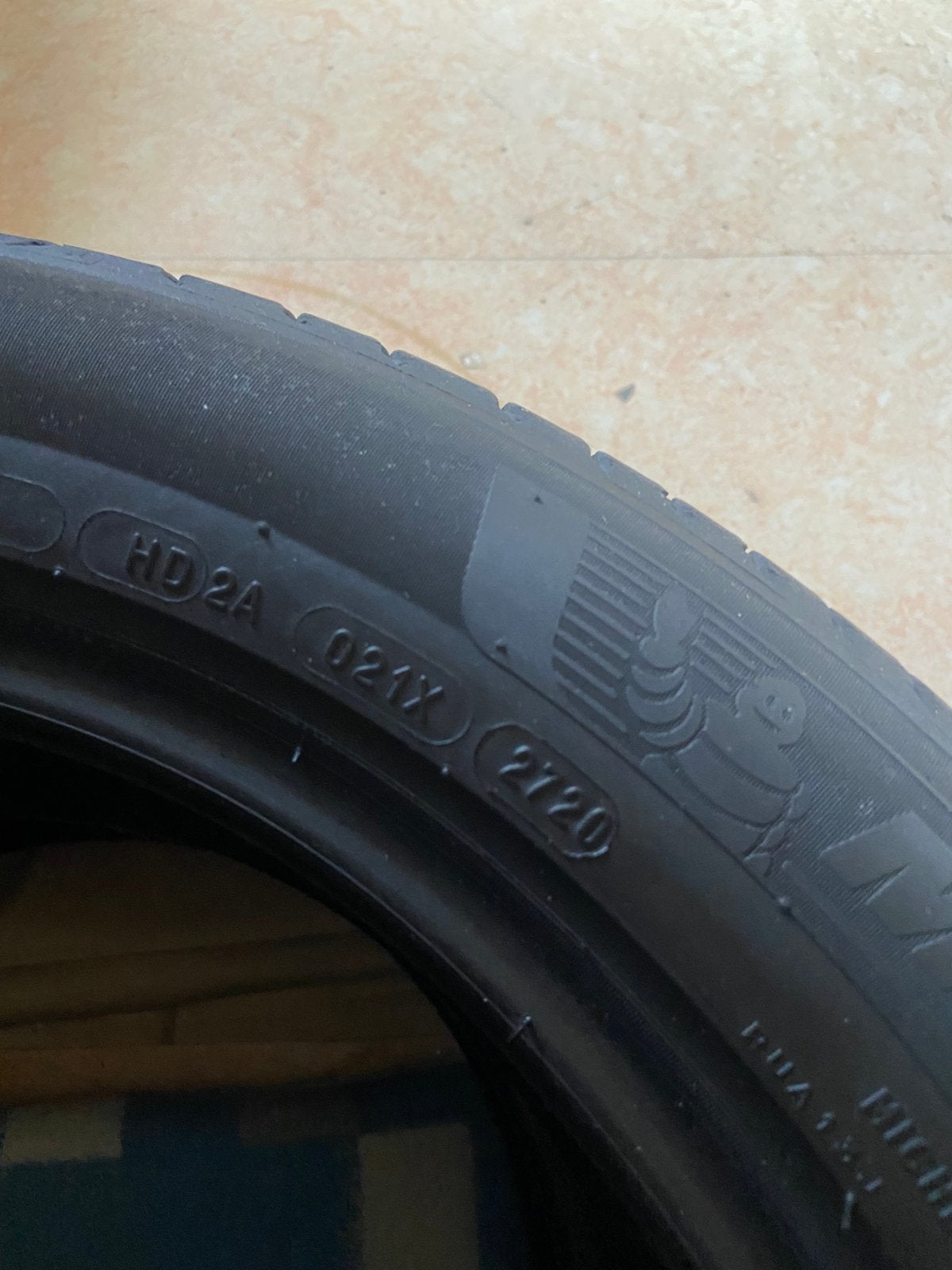 4 maal michelin primacy 205/55/r17, Enlèvement, Utilisé