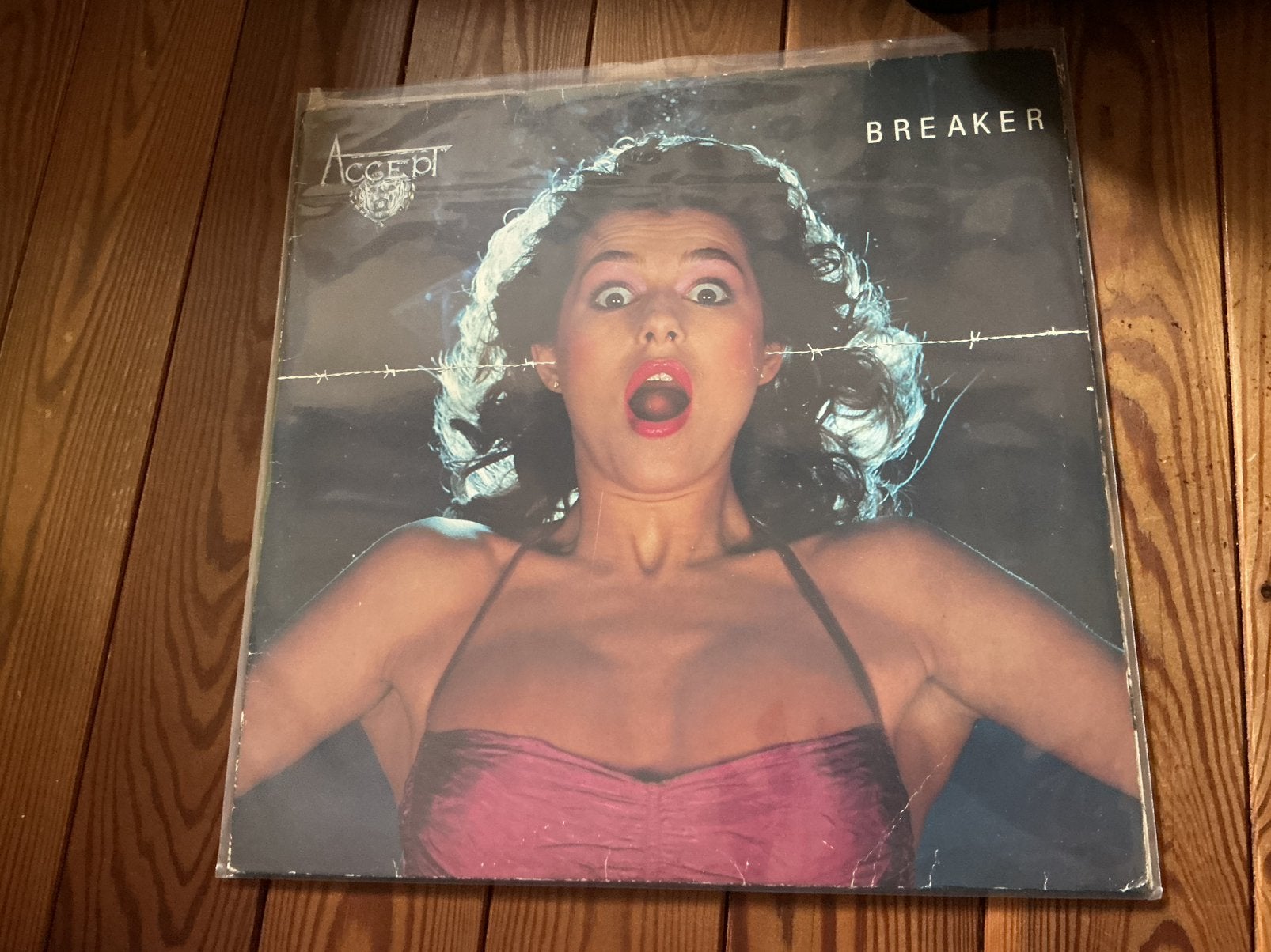LP Accept - Disjoncteur, CD & DVD, Enlèvement ou Envoi, Utilisé, LP