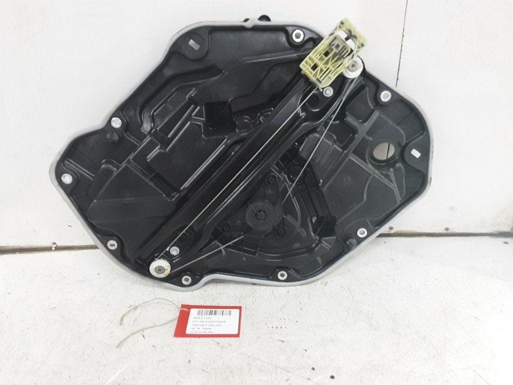 MECANISME VITRE ARRIÈRE GAUCHE 1 serie (F40) (5A02FA7), Mevr. I. Hauben, Utilisé, BMW, Rue de l'Espoir 34 34
4030  GRIVEGNÉE, BE