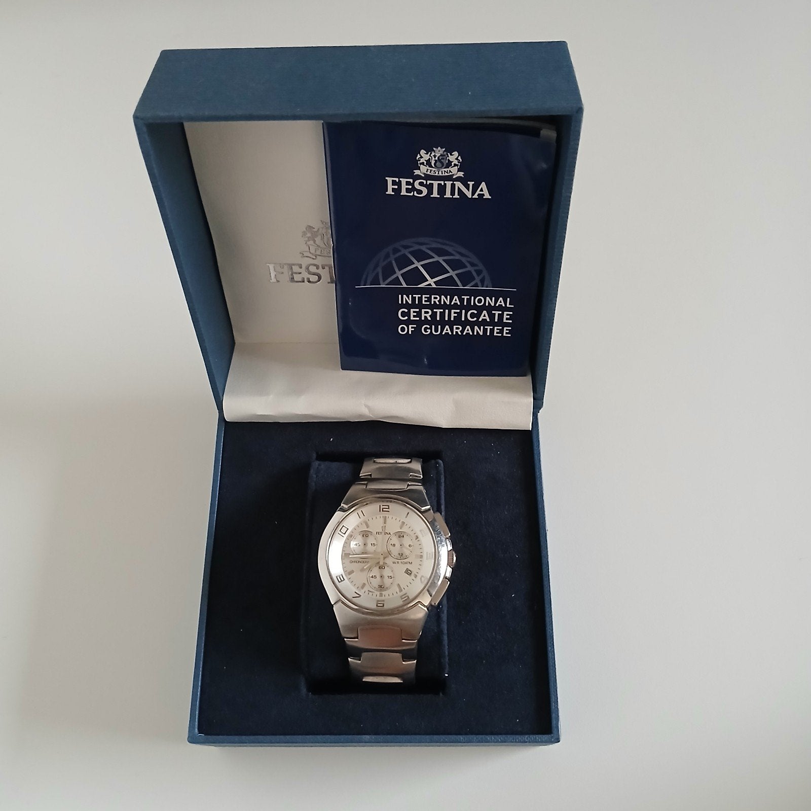Festina horloge met certificaat, Enlèvement