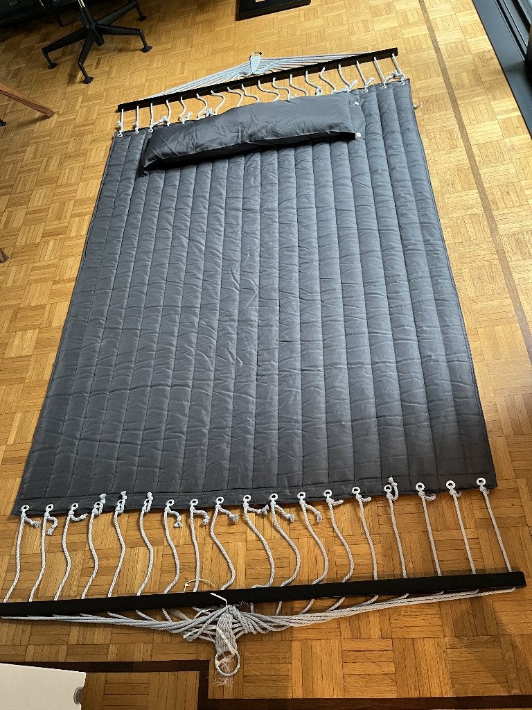 Gewatteerde 2-persoons Luxe hangmat met kussen. (Nieuw), Jardin & Terrasse, Hamacs, Enlèvement, Neuf, Multi-personne