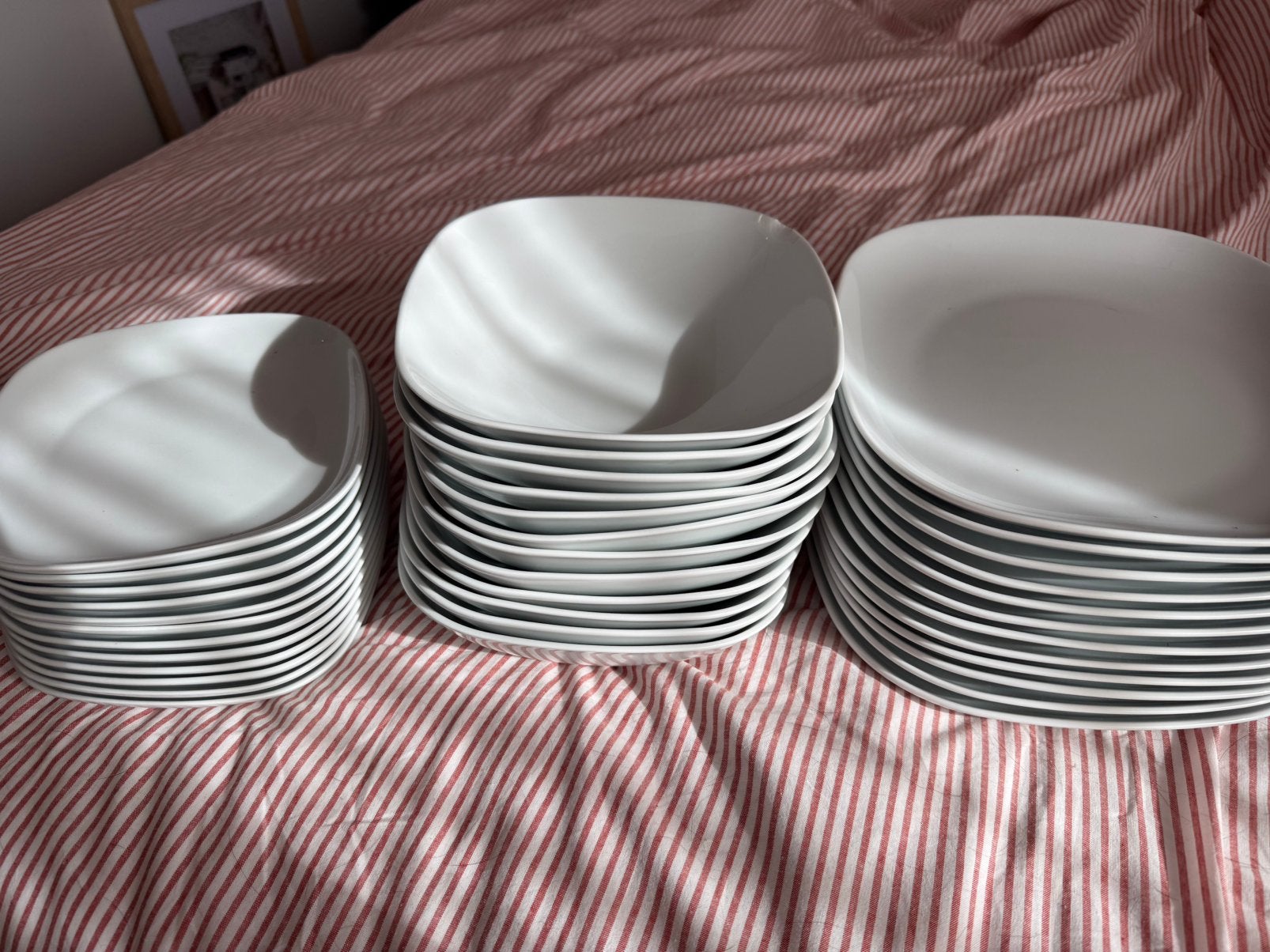 Ensemble d'assiettes IKEA de 12 pièces, Maison & Meubles, Enlèvement, Comme neuf