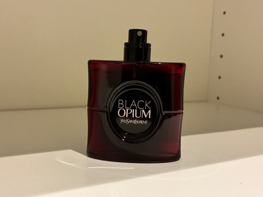 Black Opium Over Red van YSL 30 ml, Ophalen of Verzenden, Gebruikt
