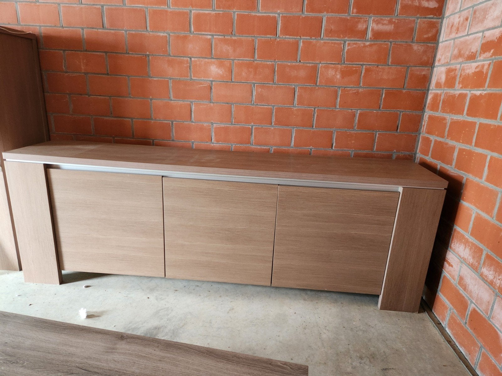 Lange kast, Ophalen