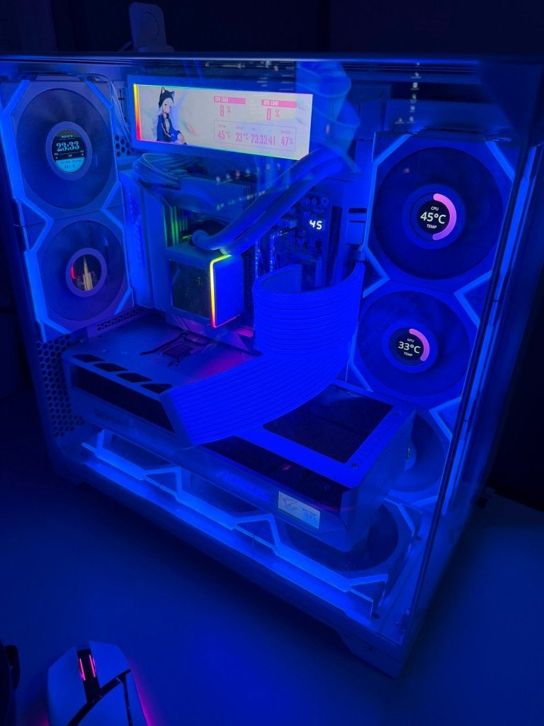 High-End Gaming PC – AMD Ryzen 9 9900X3D & RTX 5080, Informatique & Logiciels, Ordinateurs de bureau, SSD, 16 GB, Gaming, Enlèvement