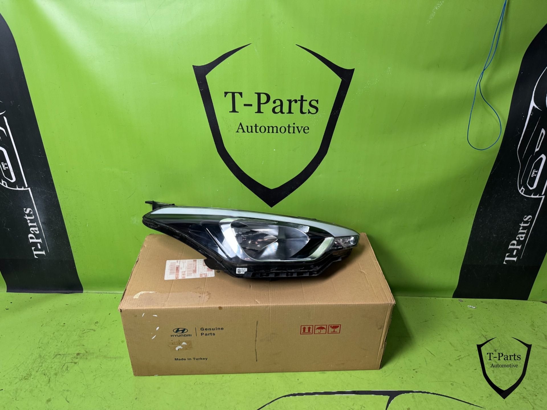hyundai i20 koplamp 92102c8000 rechts, Gebruikt, Heolleung-ro 12
06797  Seoul, Info@hyundai.com, Hyundai