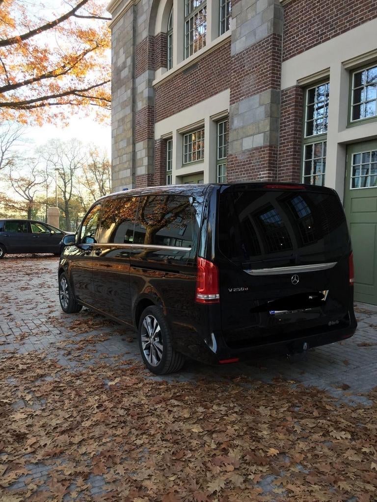 MERCEDES-BENZ V250  184.XXX KM, Automaat, Zwart, Leder, Particulier